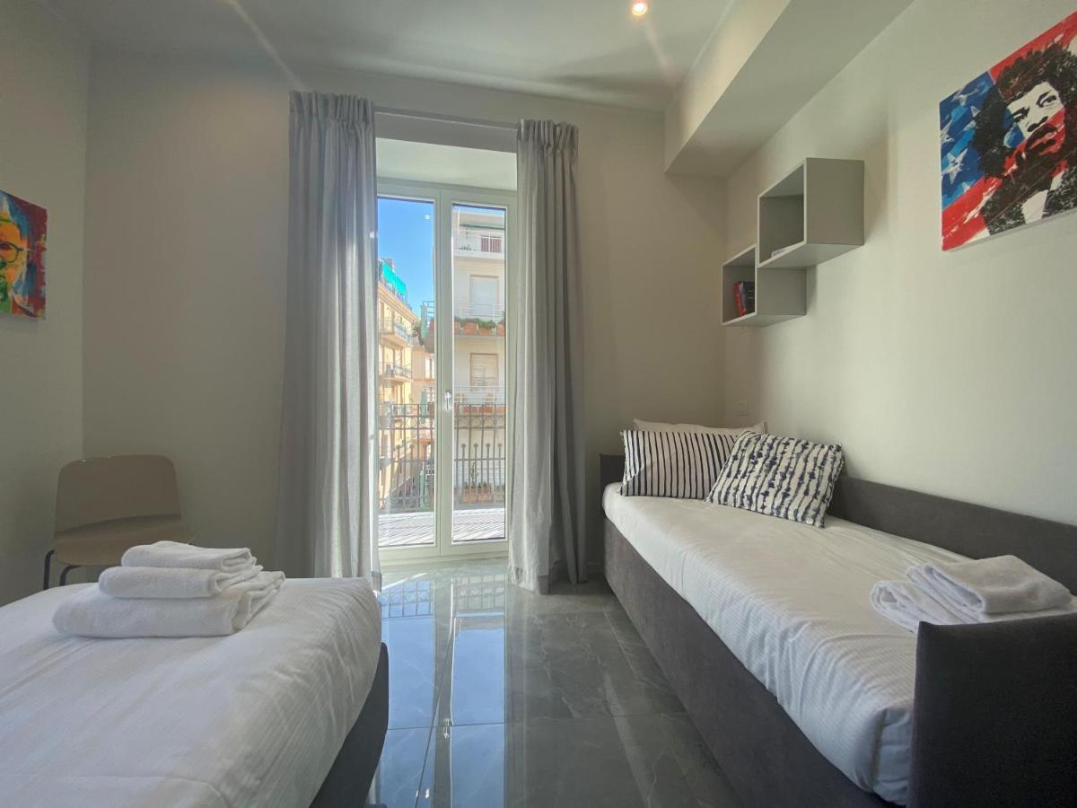 Casa Vacanze Residence Ideale Suites And Apartments 阿拉西奥 外观 照片